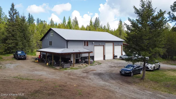 $875,000 | 365 Jacks Place, Oldtown, ID 83822