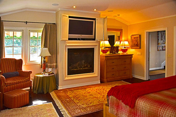 244 Hot Springs Road Santa Barbara, CA 93108 - Photo 20 of 36 Master Bedroom