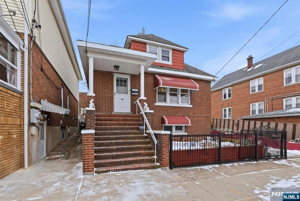 44 Malcolm Avenue Garfield, NJ 07026 - Photo 1 of 50