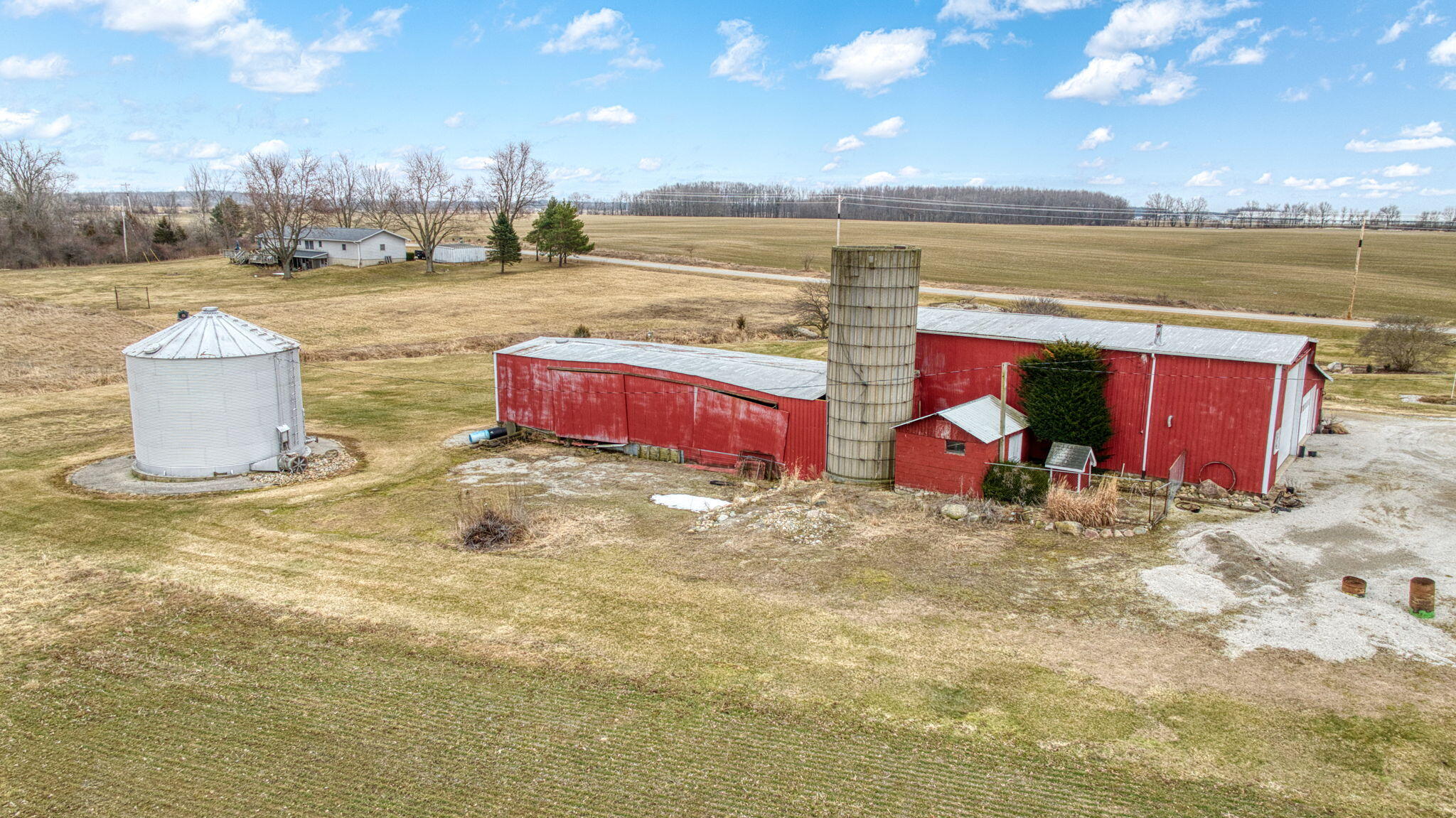 14940 Medina Road Hudson, MI 49247 - Photo 27 of 60 Back of Barn