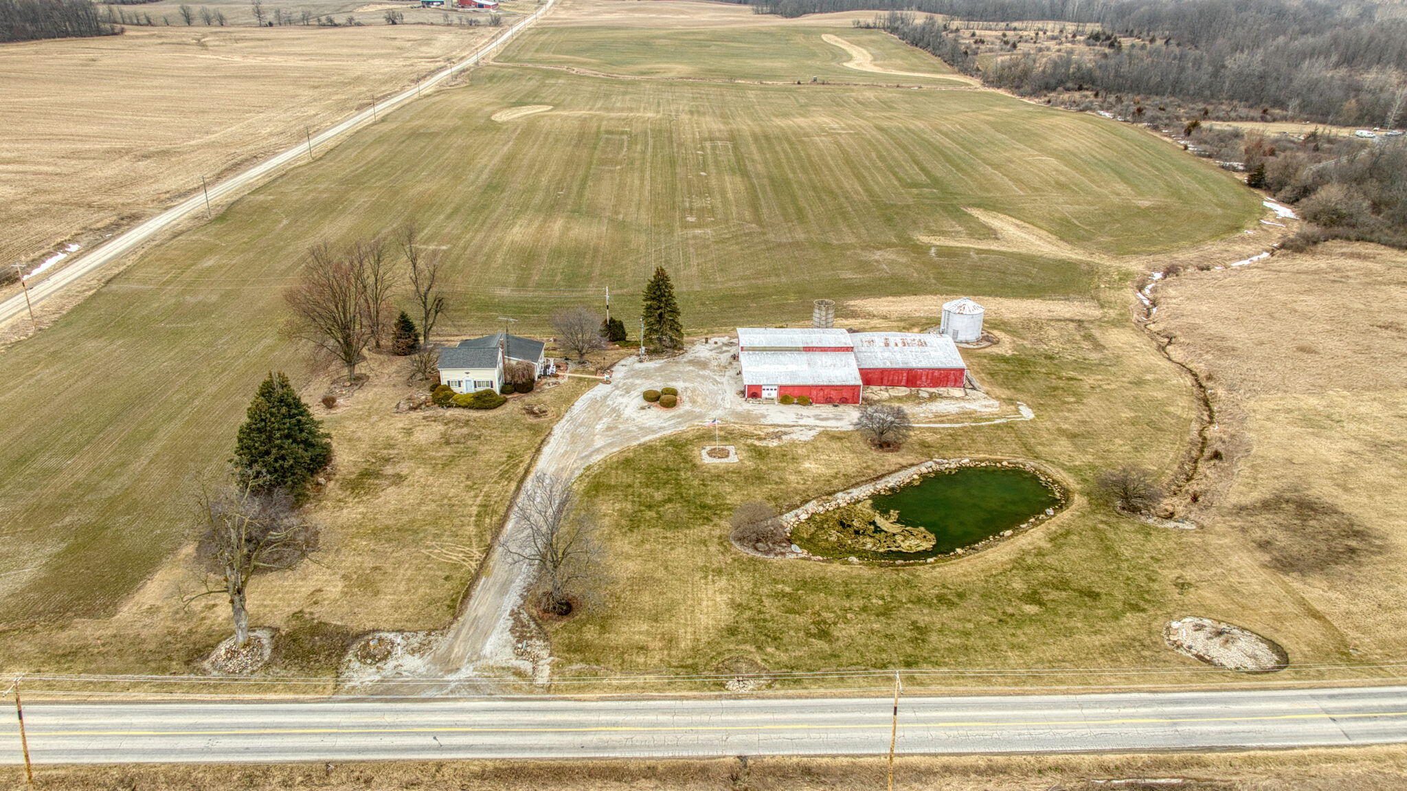 14940 Medina Road Hudson, MI 49247 - Photo 33 of 60 38-web-or-mls-DJI_0316_HDR