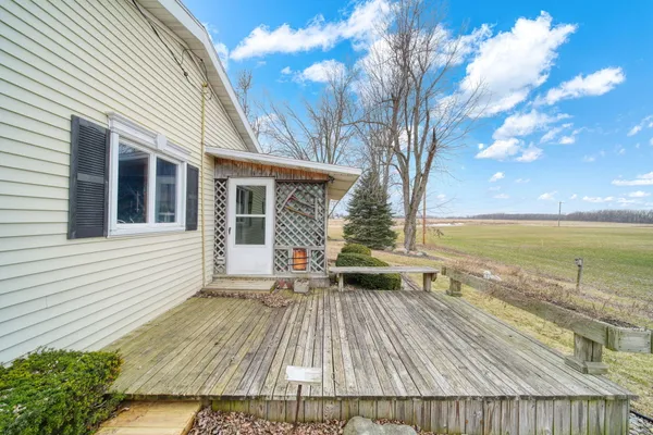 $189,875 | 14940 Medina Road, Hudson, MI 49247