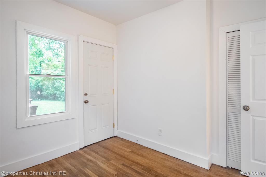 4373-4375 Balfour Road Detroit, MI 48224 - Photo 21 of 46