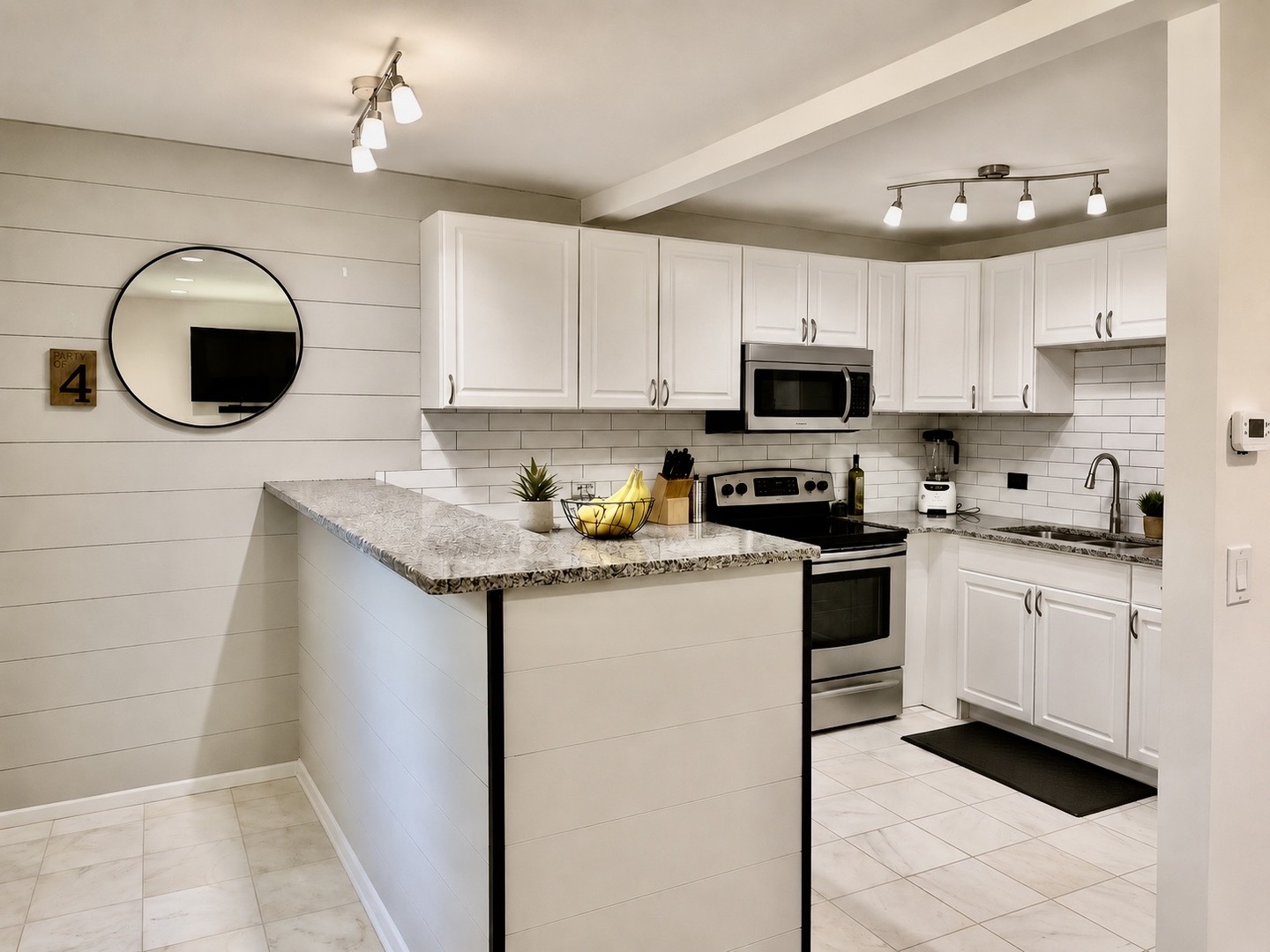 2302 West Algonquin Road, Unit 9 Rolling Meadows, IL 60008 - Photo 5 of 9