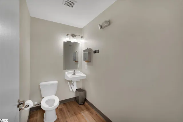 $5,400 | 323 West Georgia Road, Simpsonville, SC 29681