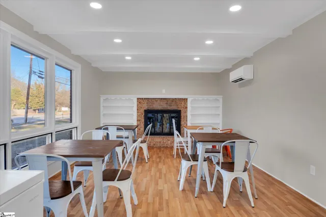 $5,400 | 323 West Georgia Road, Simpsonville, SC 29681