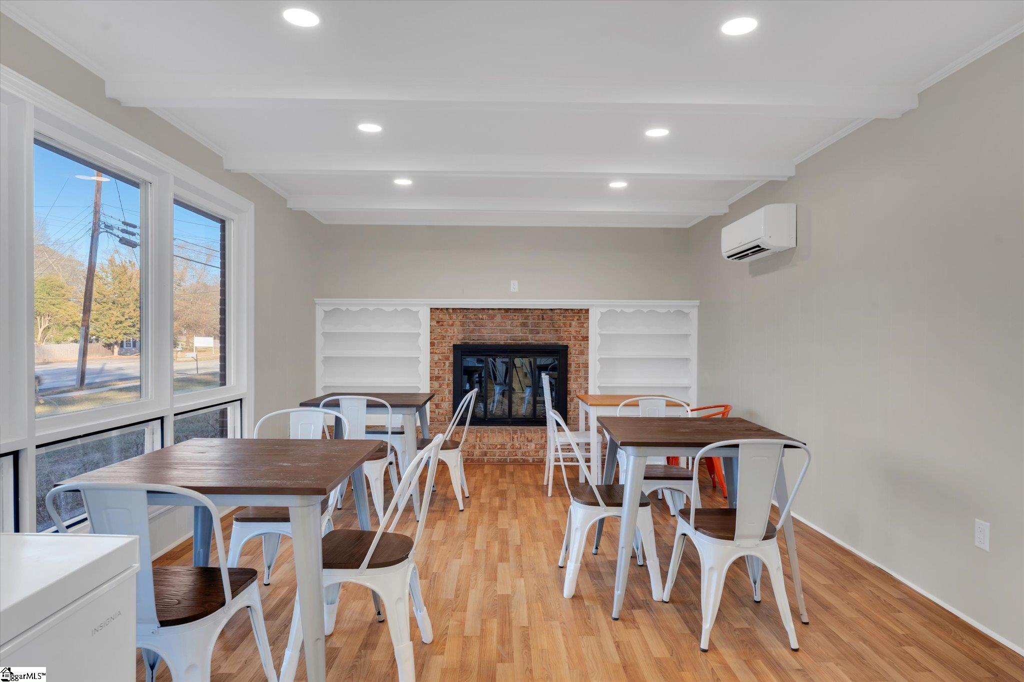 323 West Georgia Road Simpsonville, SC 29681 - Photo 8 of 28