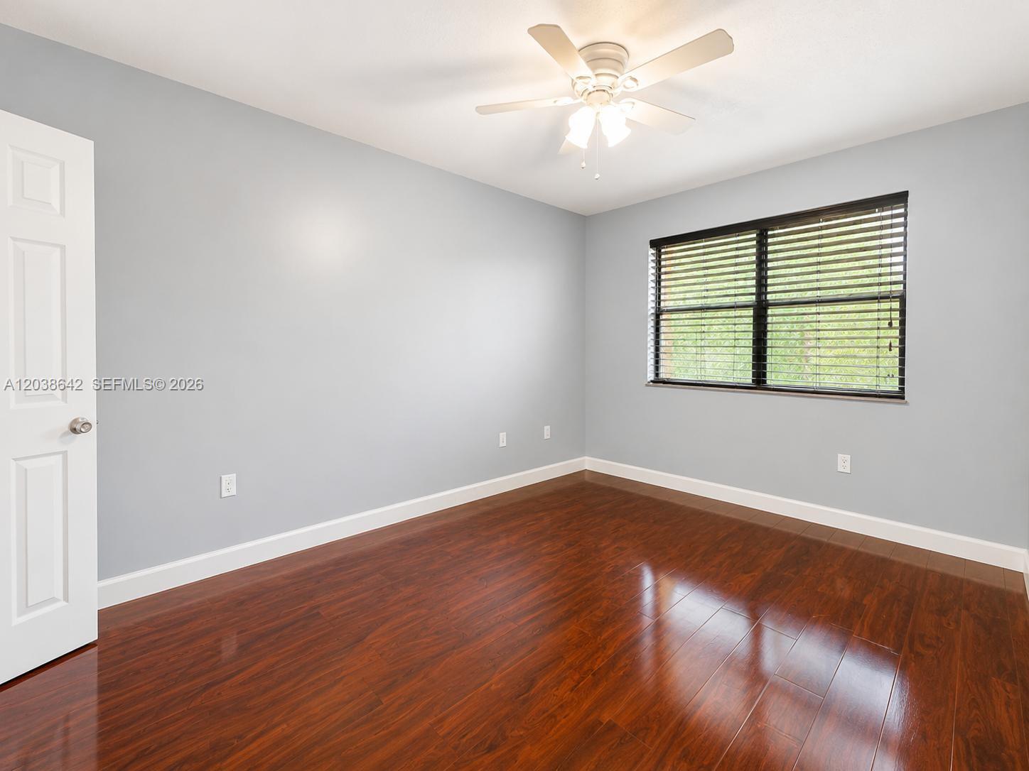 5476 Gate Lake Road, Unit 5476 Tamarac, FL 33319 - Photo 13 of 32