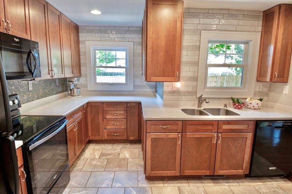 333 Blue Ridge Road Indianapolis, IN 46208 - Photo 10 of 48