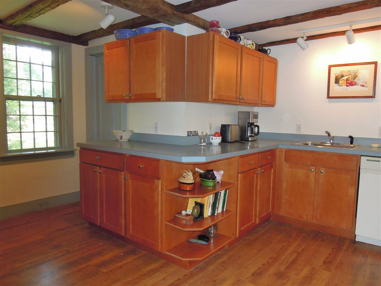 24 County Road Walpole, NH 03608 - Photo 8 of 40