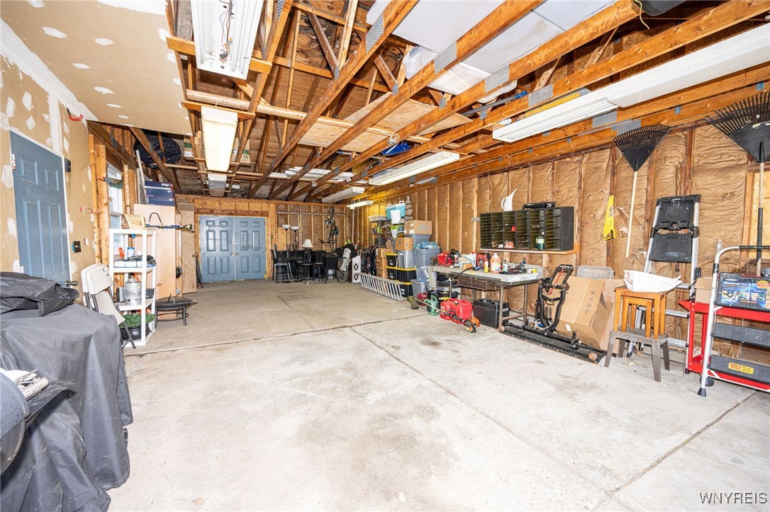 7559 Erie Road Evans, NY 14047 - Photo 31 of 41 2.5 Car Garage