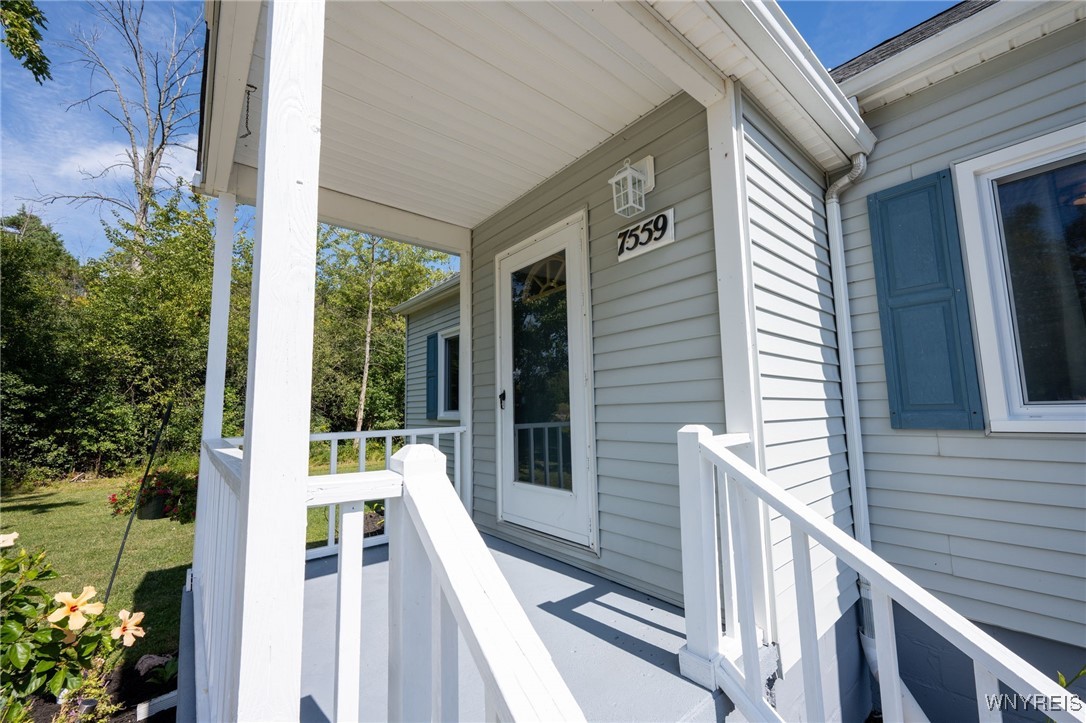 7559 Erie Road Evans, NY 14047 - Photo 36 of 41 Front Entrance