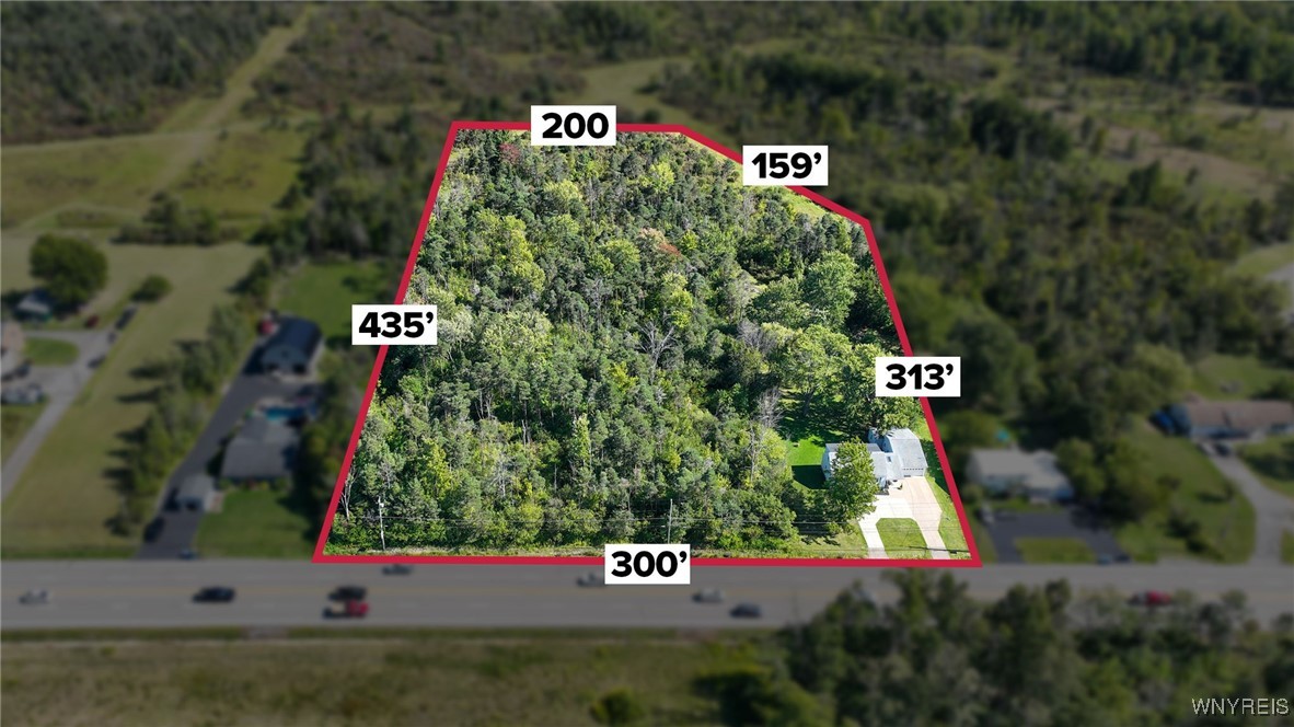 7559 Erie Road Evans, NY 14047 - Photo 4 of 41