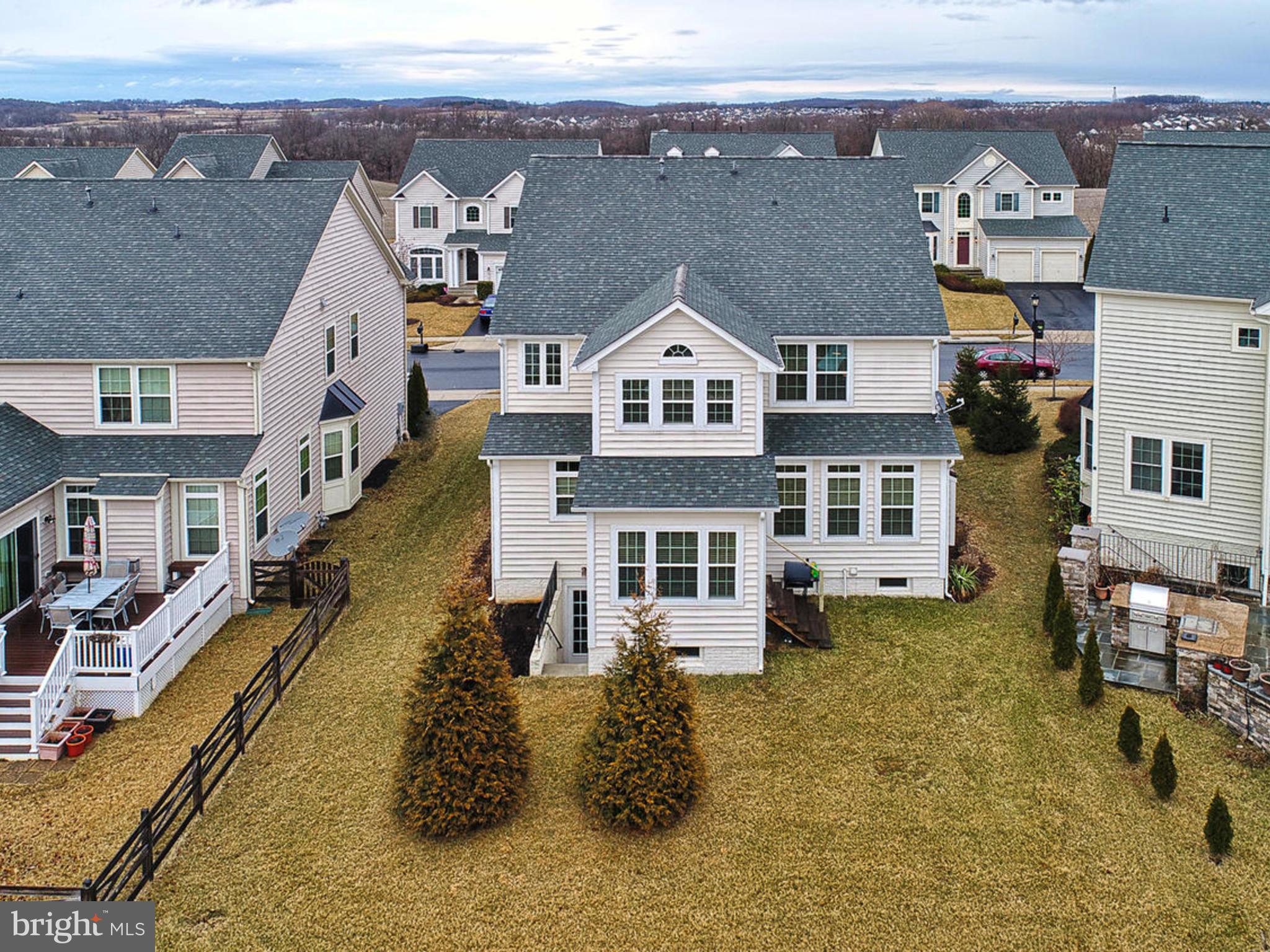 9159 Bealls Farm Road Frederick, MD 21704 - Photo 2 of 30 Enjoy this great flat yard!