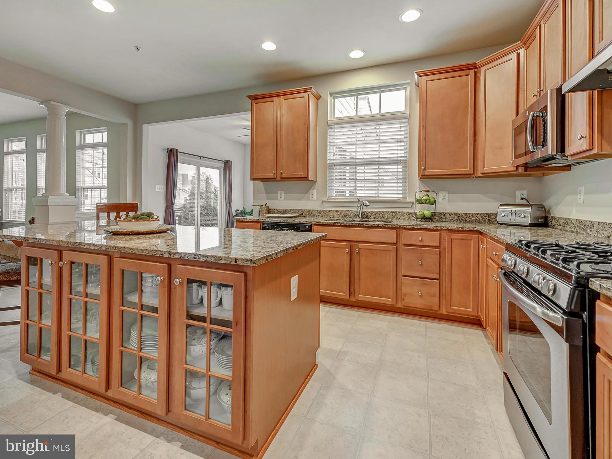 9159 Bealls Farm Road Frederick, MD 21704 - Photo 9 of 30 Complete with stainless steel appliances.