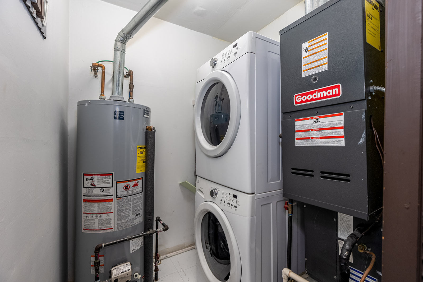 2134 Root Street Crest Hill, IL 60403 - Photo 14 of 17 a utility room with dryer and washer