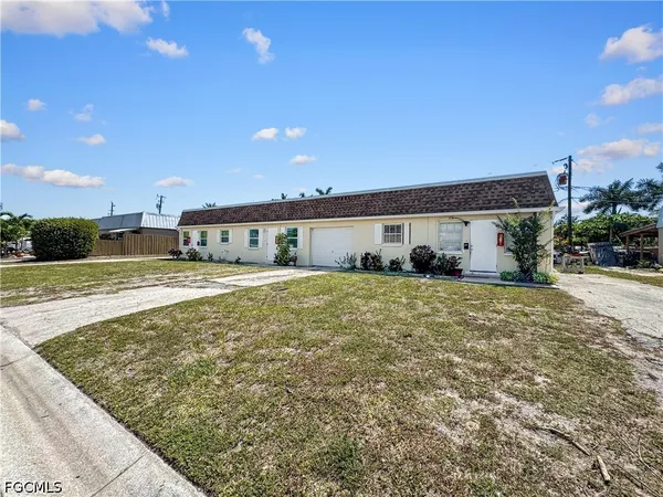 $1,499 | 6617 Warwick Circle, Fort Myers, FL 33919