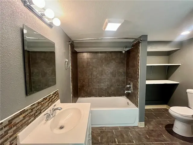 $1,200 | 603 Clare Court, New Orleans, LA 70124