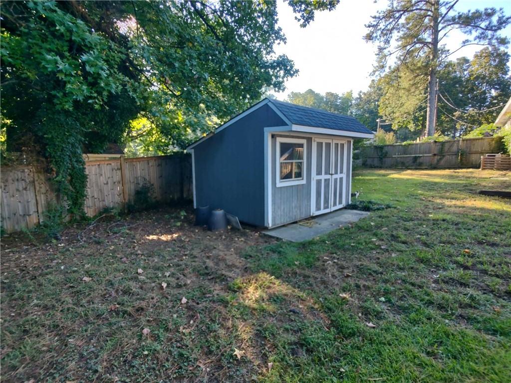 1 Westlyn Drive Rome, GA 30165 - Photo 25 of 26 a backyard of a house with lots of green space