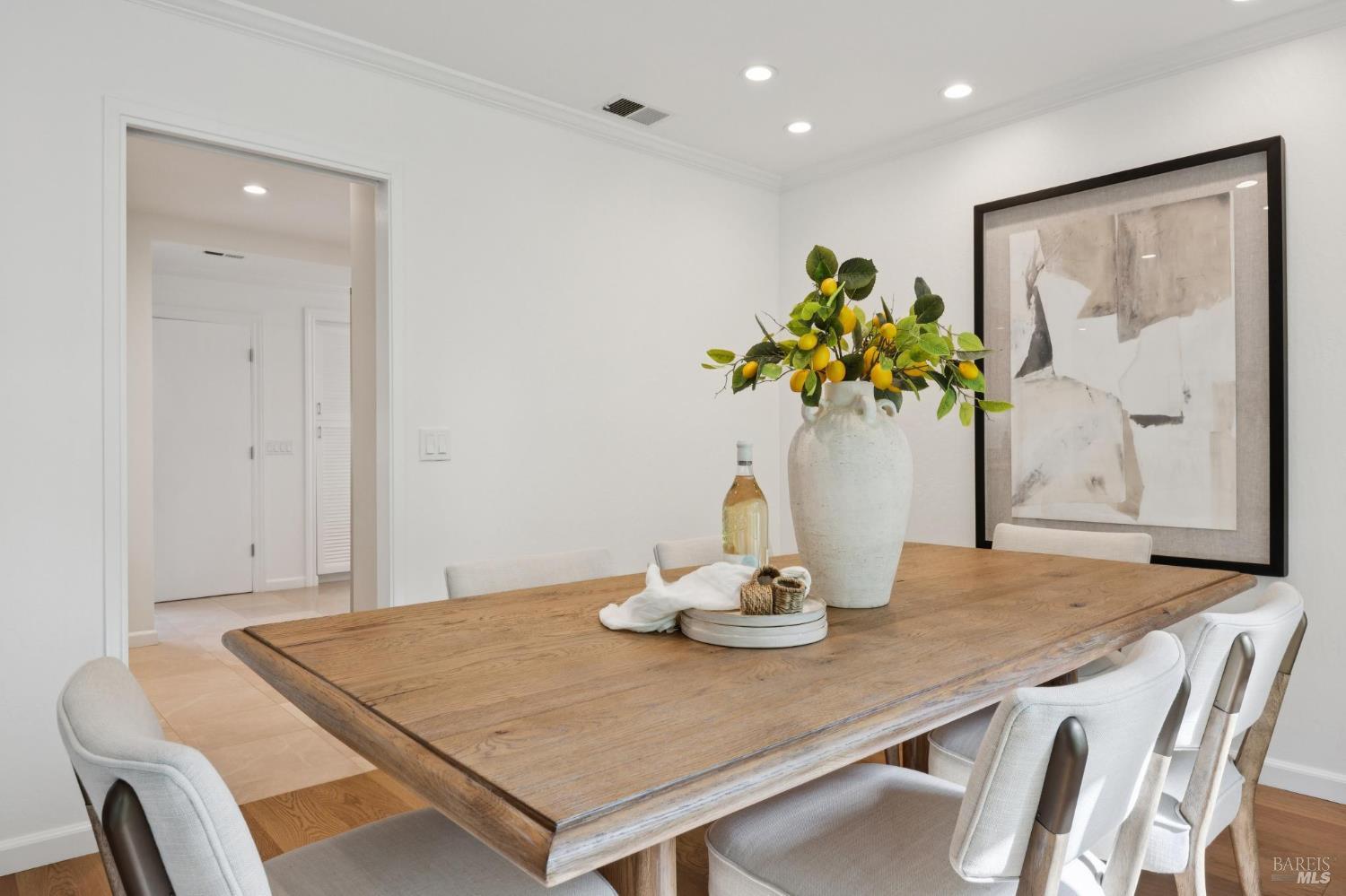 23 Corte Del Rey San Rafael, CA 94903 - Photo 13 of 47