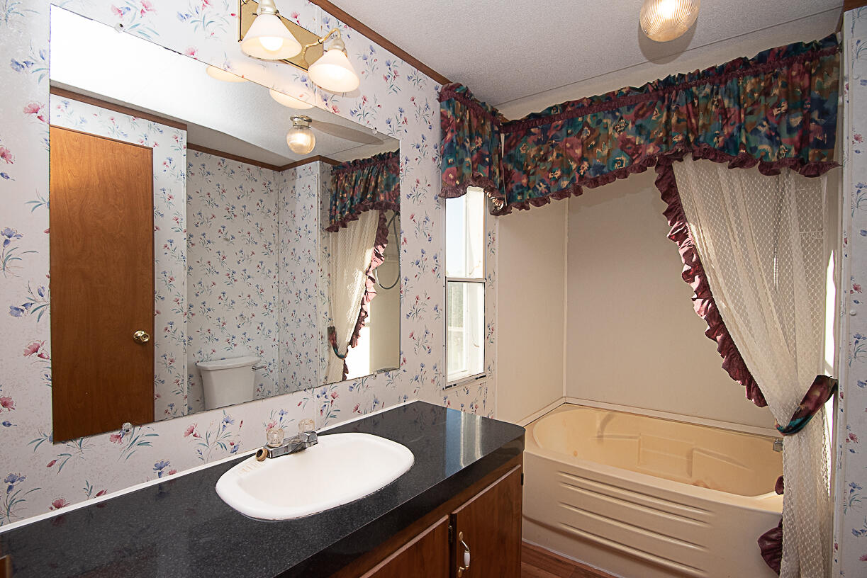 1376 Morewood Road Hardy, VA 24101 - Photo 4 of 43 _DSC2403