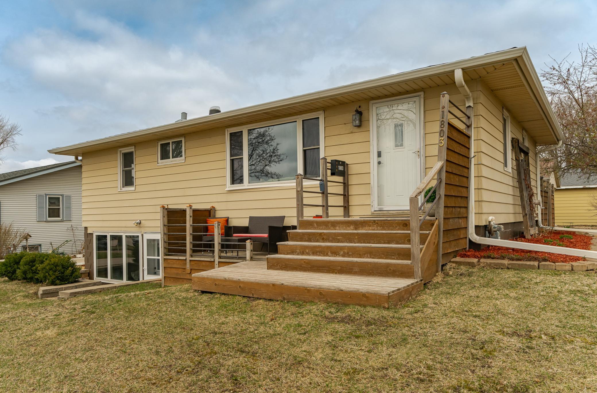 1803 15th Street Northwest Rochester, MN 55901 - Photo 1 of 1 Gallery Image 1