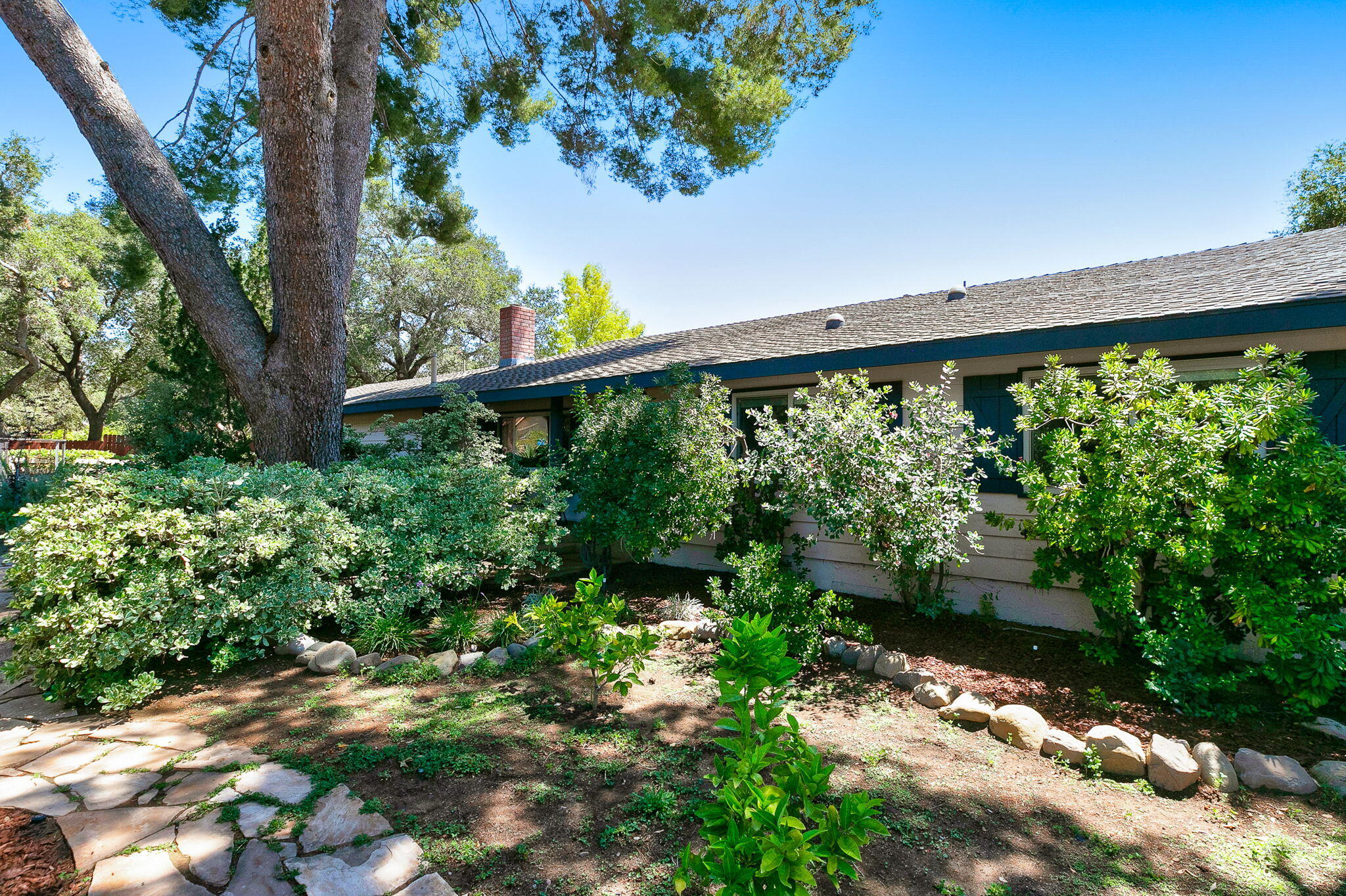 1158 Tico Road Ojai, CA 93023 - Photo 4 of 43 3-web-or-mls-UpmarketMedia_1158Tico-4