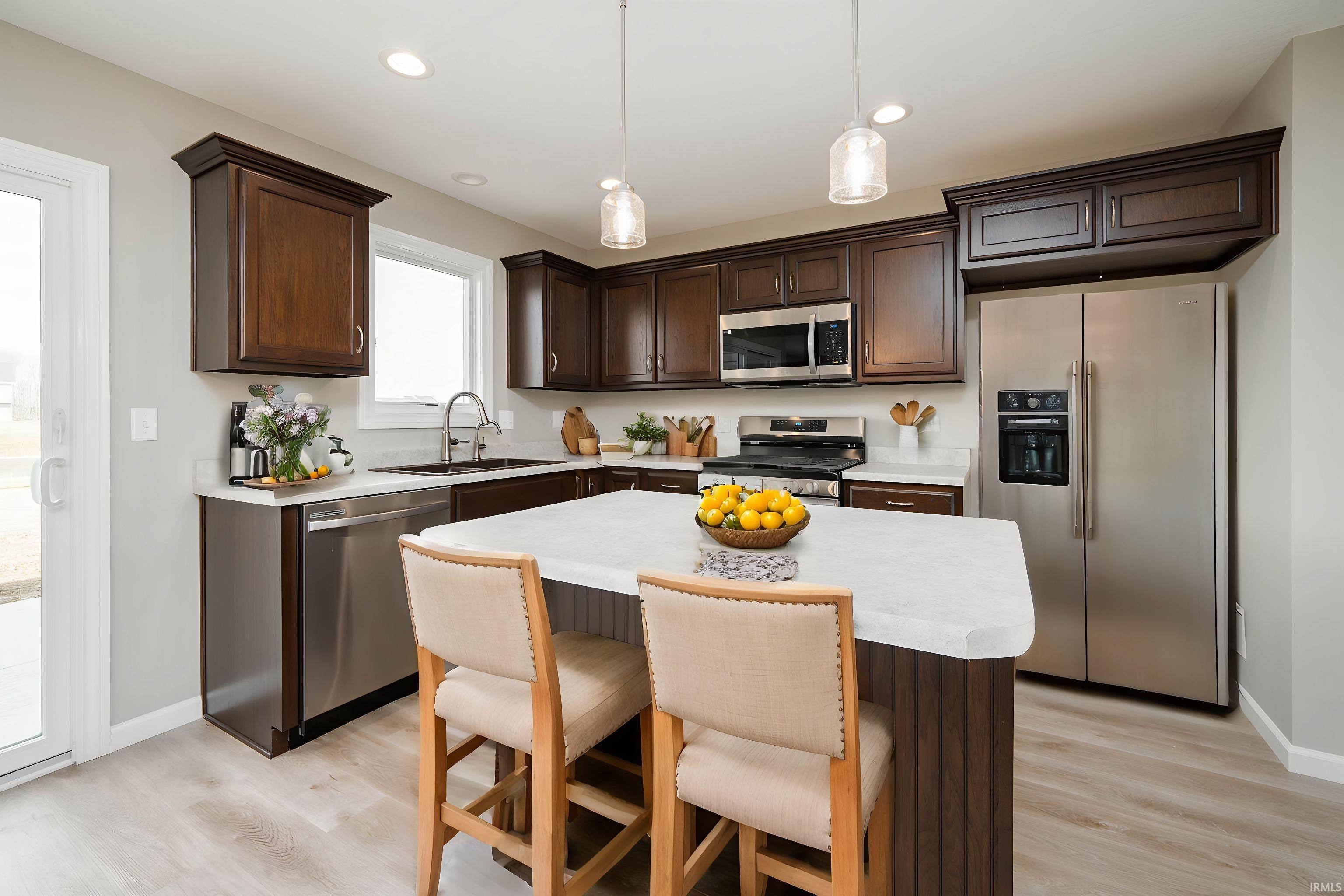 885 Zenos Boulevard Fort Wayne, IN 46818 - Photo 8 of 36