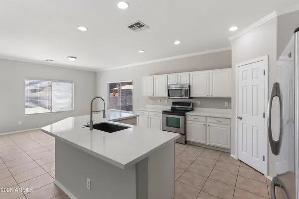 $1,795 | 44117 West Windrose Drive, Maricopa, AZ 85138