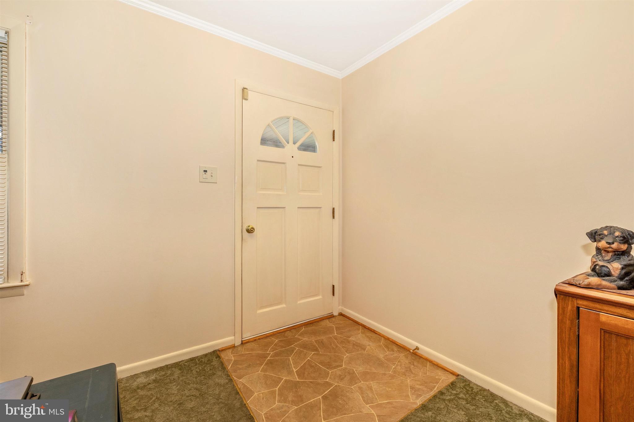17 Fairview Avenue Frederick, MD 21701 - Photo 4 of 60