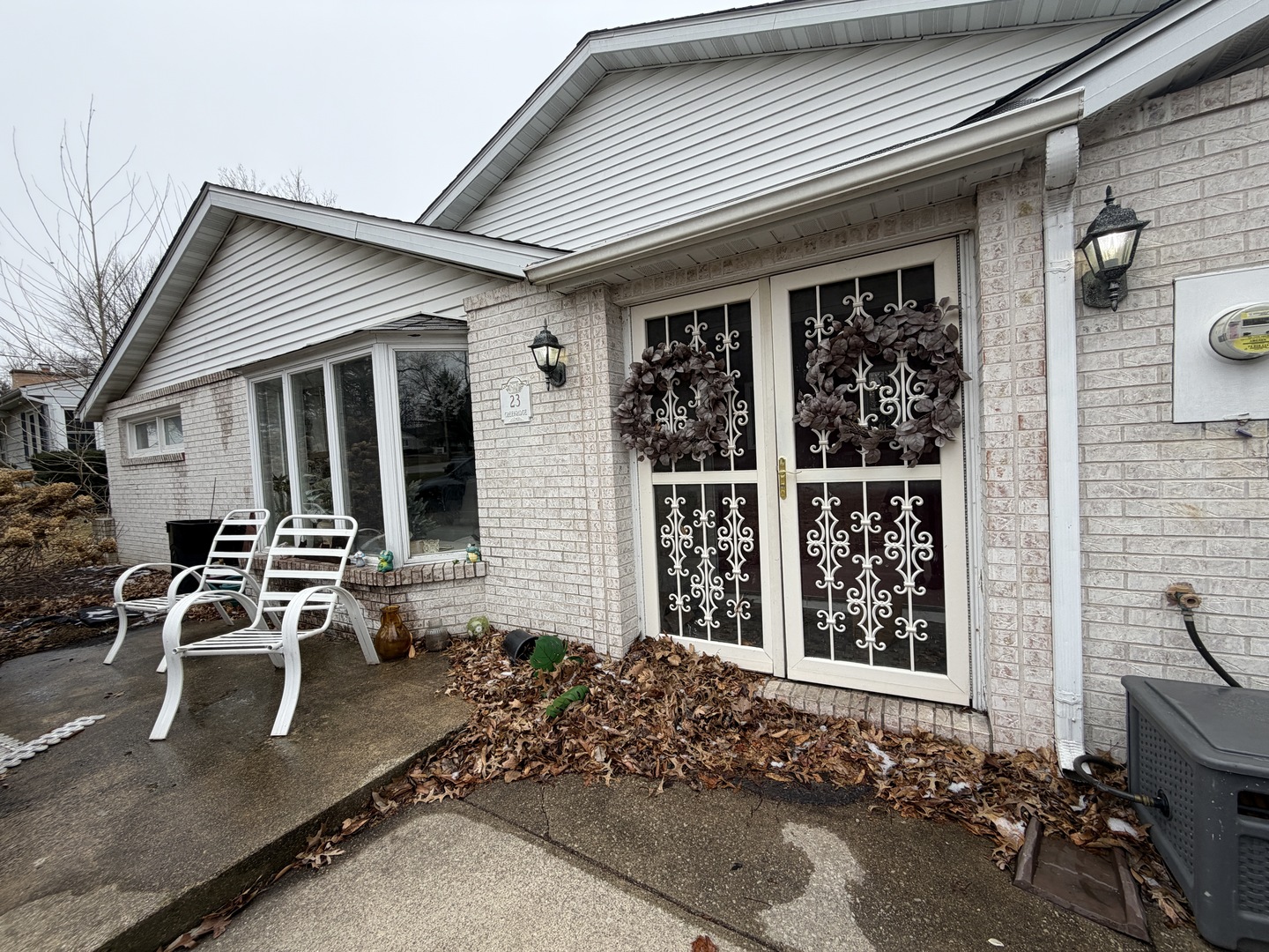 23 Greenridge Drive Decatur, IL 62526 - Photo 2 of 42