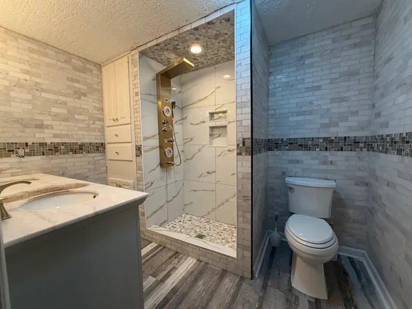 $224,900 | 23 Greenridge Drive, Decatur, IL 62526