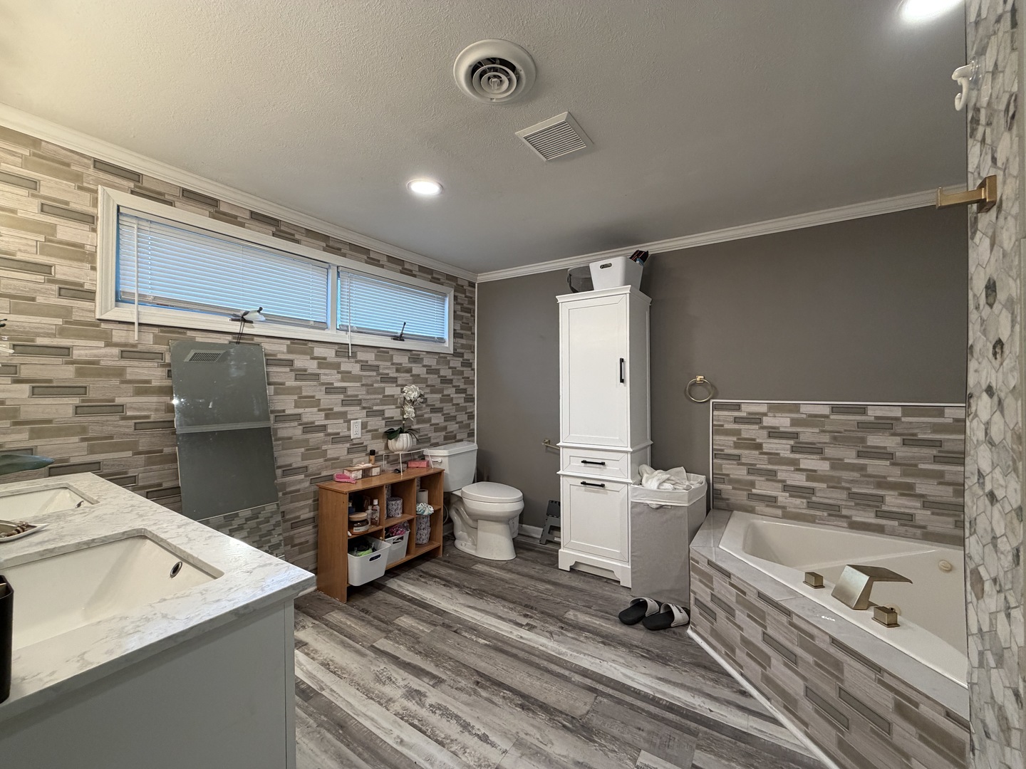 23 Greenridge Drive Decatur, IL 62526 - Photo 33 of 42