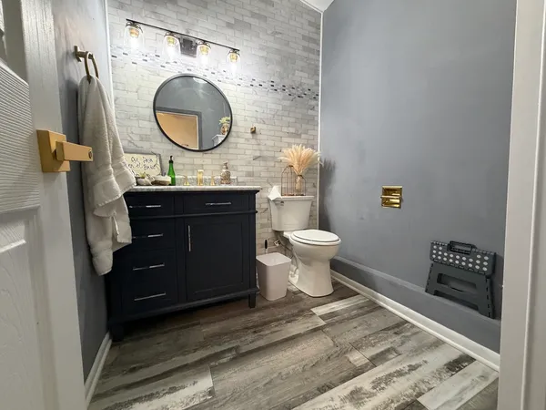 $224,900 | 23 Greenridge Drive, Decatur, IL 62526