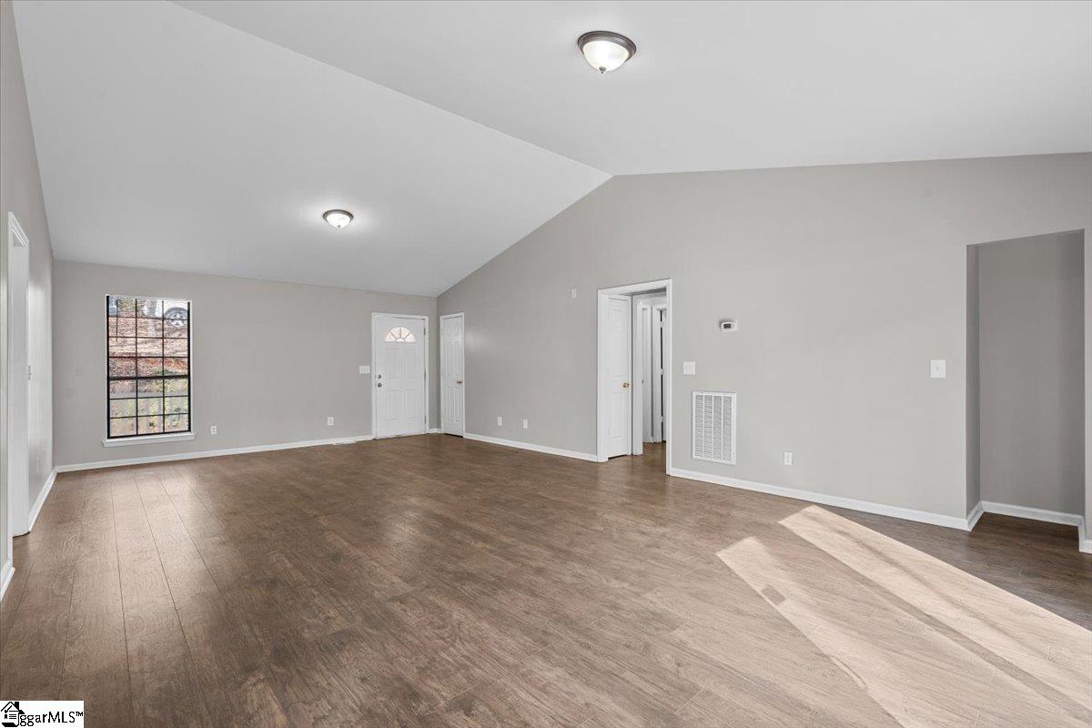1603 Winding Way Taylors, SC 29687 - Photo 5 of 26