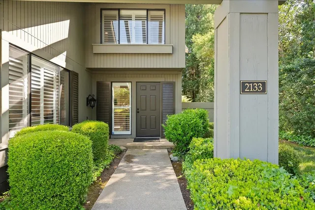 $555,000 | 2133 Gold Rush Drive, Gold River, CA 95670