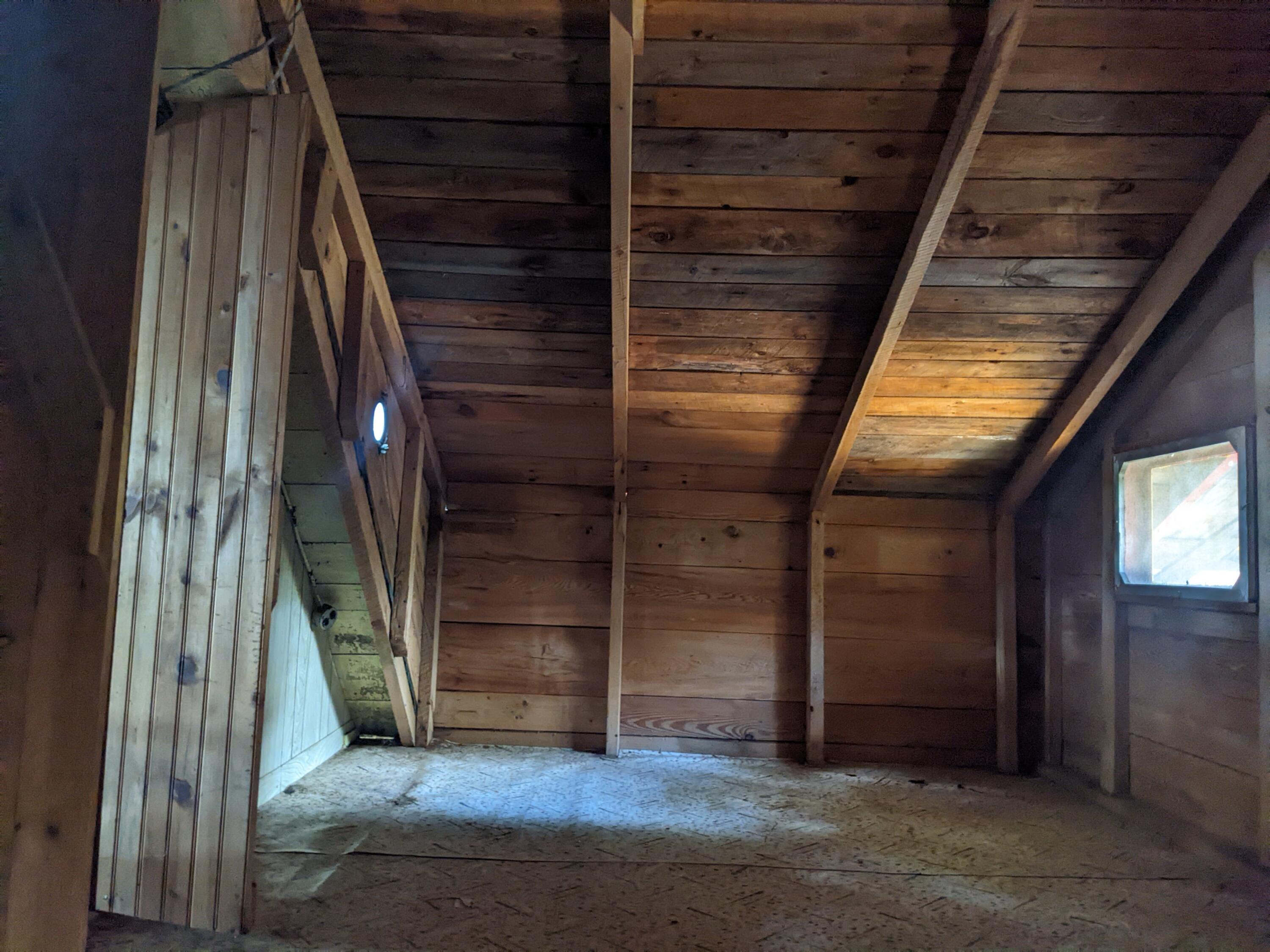 136-138 Rancourt Lane Burnham, ME 04922 - Photo 4 of 34 PXL_20230505_193714983.MP