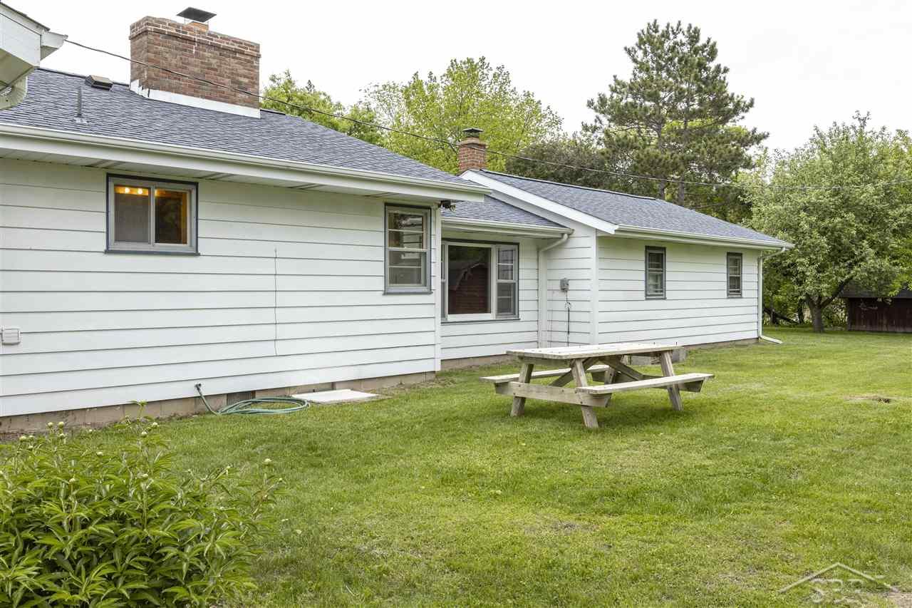 12805 Sarle Road Freeland, MI 48623 - Photo 25 of 43