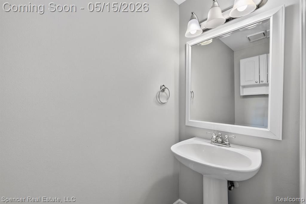 3141 Bridlewood Drive Rochester, MI 48306 - Photo 36 of 43