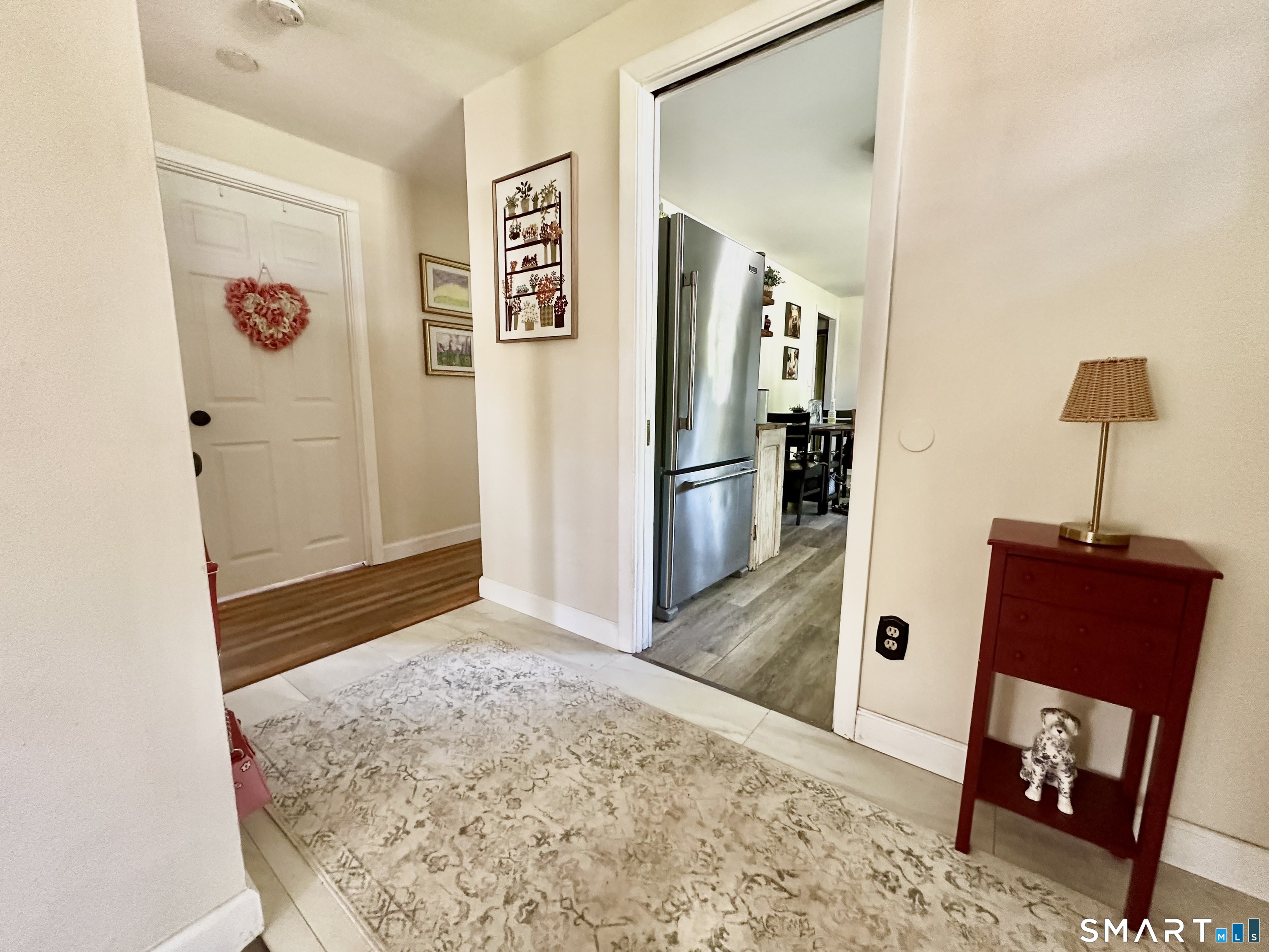 433 Reed Avenue Windsor Locks, CT 06096 - Photo 9 of 18