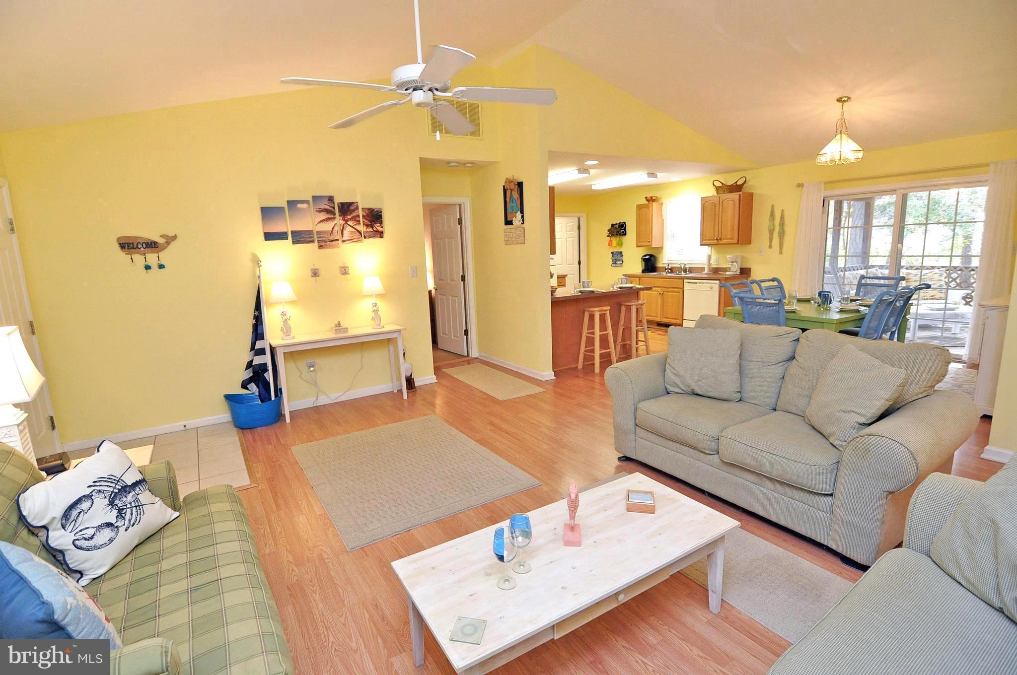 38 Harpoon Road Ocean Pines, MD 21811 - Photo 5 of 28 Large Living Room