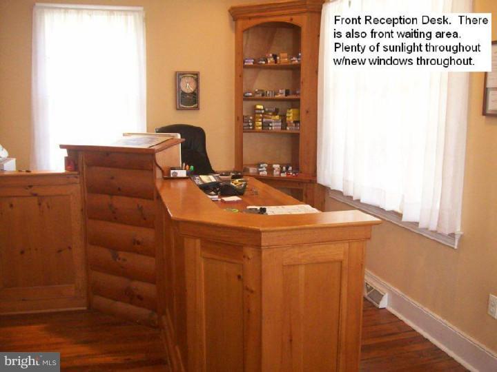 1964 Ridge Road Pottstown, PA 19465 - Photo 11 of 16 Gallery Image 11