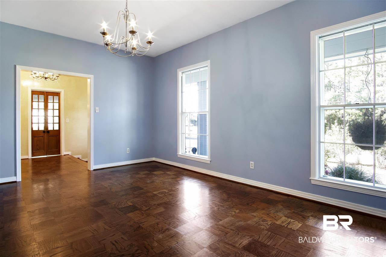 100 D'Olive Boulevard Daphne, AL 36526 - Photo 18 of 36 Dining Room