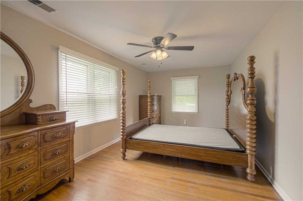 2418 Northeast Pursell Road Gladstone, MO 64119 - Photo 19 of 25