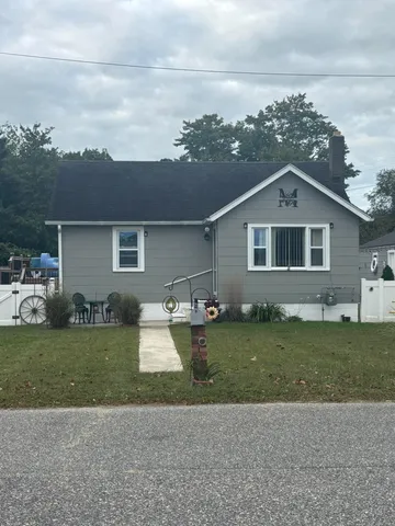 $399,000 | 18 Ellery Road, Villas, NJ 08251