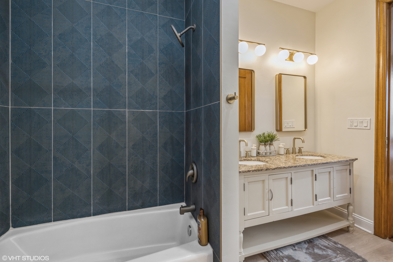 7229 South Exchange Avenue Chicago, IL 60649 - Photo 12 of 22