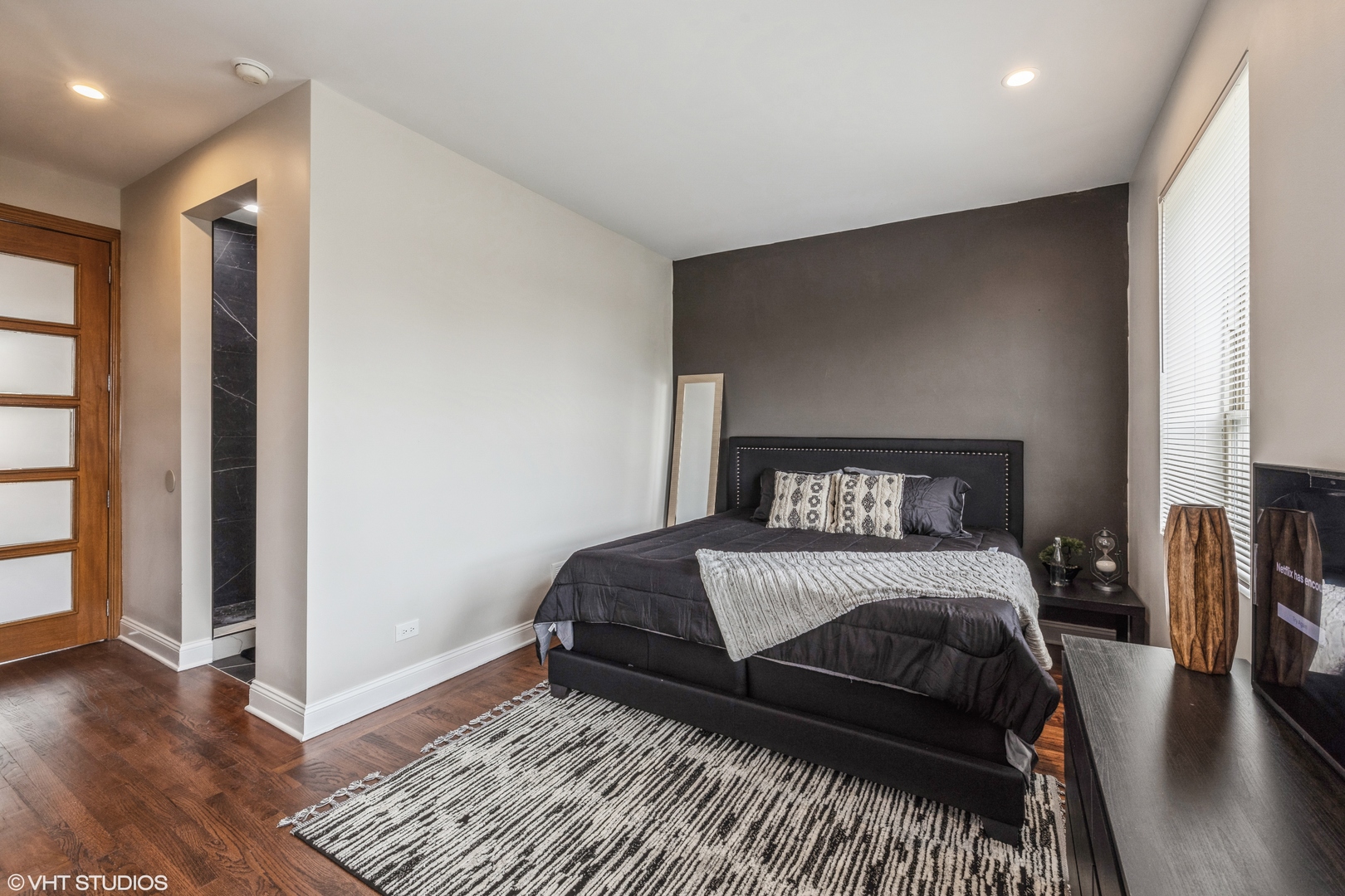 7229 South Exchange Avenue Chicago, IL 60649 - Photo 18 of 22