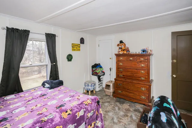 $255,000 | 111 New Vineyard Road, Farmington, ME 04938