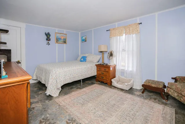 $255,000 | 111 New Vineyard Road, Farmington, ME 04938