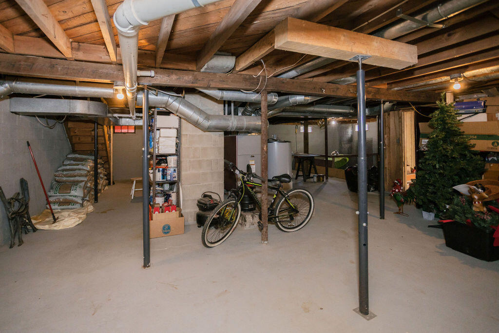 111 New Vineyard Road Farmington, ME 04938 - Photo 34 of 69 taylor-kaminsky-photo-59